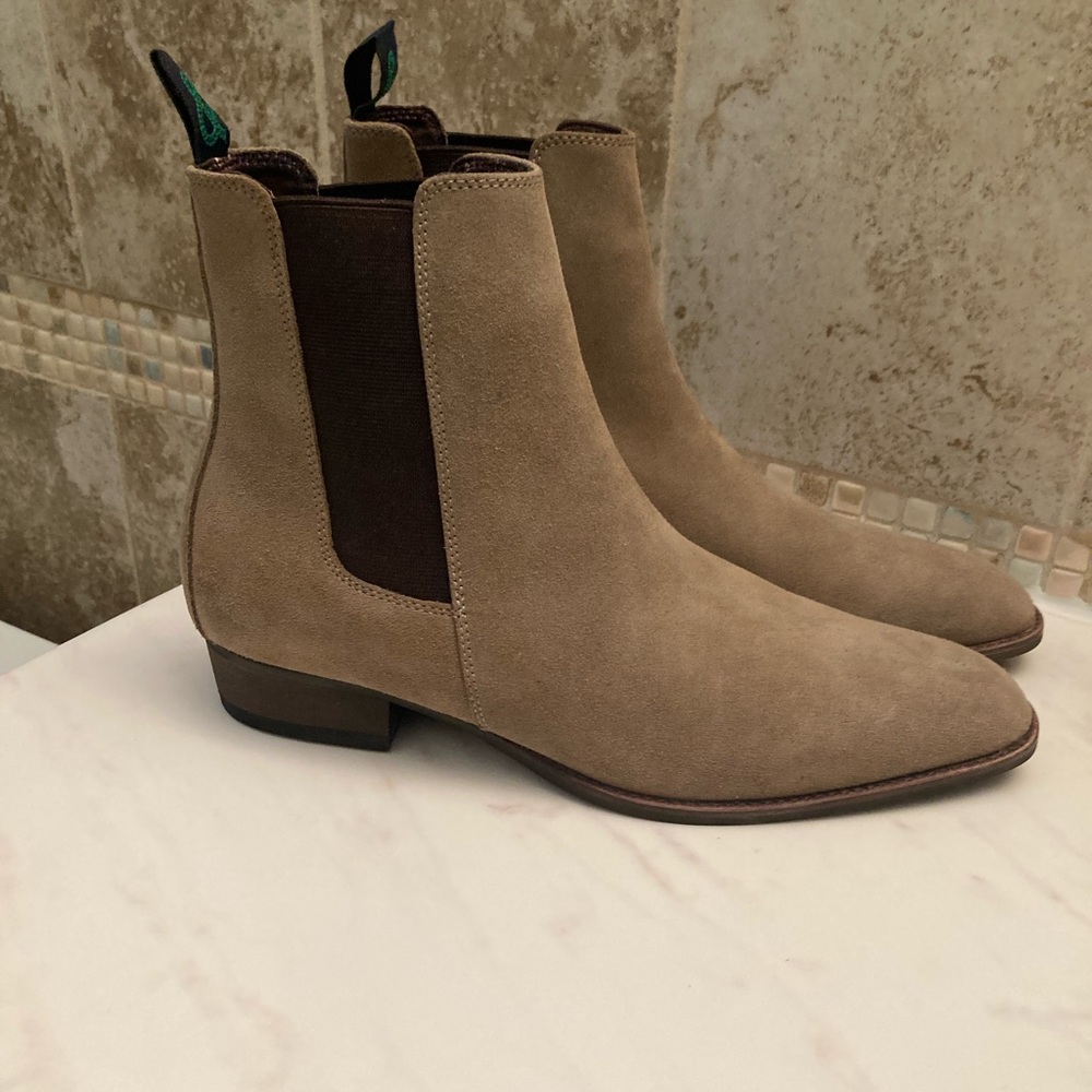Leather suede boots